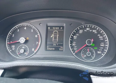 2013 Volkswagen Passat 2.5L Se из США, поврежденный, VIN 1VWBP7A33DC135447